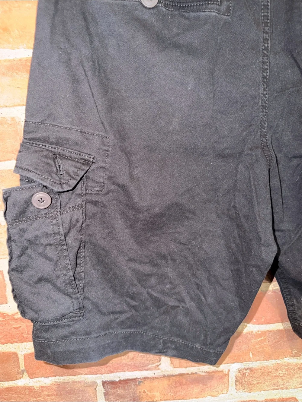 Men's Aero Black Cargo Shorts - Classic Utility Style Y2K Sz 30